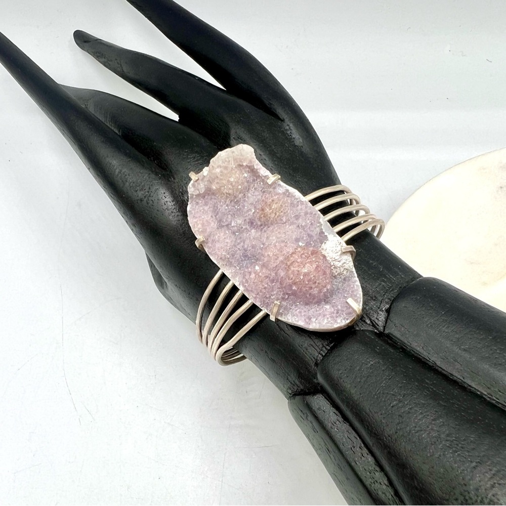 Stunning large pink quartz crystal drusy cuff bracelet silver tone Anthropologie